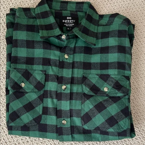INFINITY Men's Green and Black Plaid Flannel Shirt - Picture 4 of 5